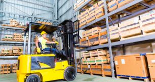 3 Tiêu chí để chọn mua xe nâng hàng hóa đúng với nhu cầu sử dụng