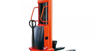 Xe nâng hàng - sự trợ giúp hiệu quả trong ngành công nghiệp