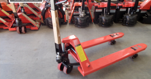Xe nâng tay thấp dưới 4 triệu nên mua loại nào?