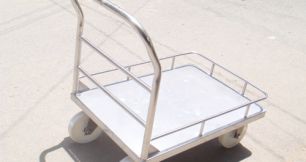 Xe đẩy hàng Inox có gì đặc biệt?